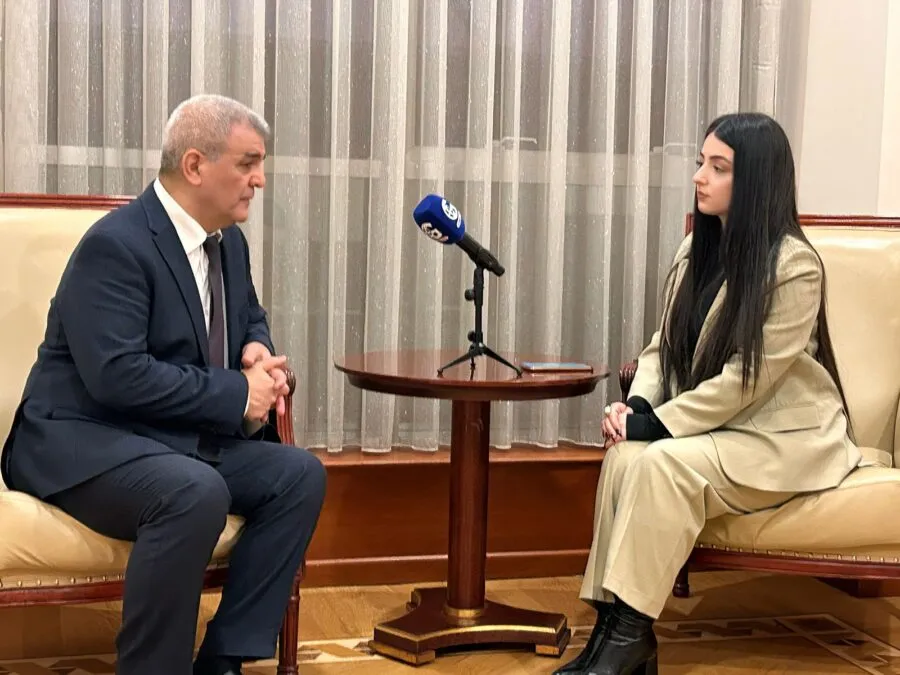 “Azərbaycana təhlükə var: konkret adlar çəkmək lazımdır” – Fazil Mustafa sirləri açır