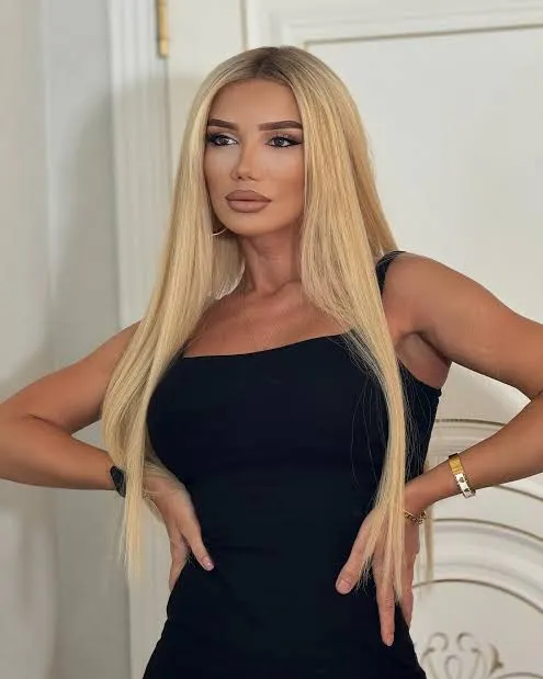 Cazibədar müğənni fiqurasından danışdı: Həyat yoldaşım üçün edirəm - Foto