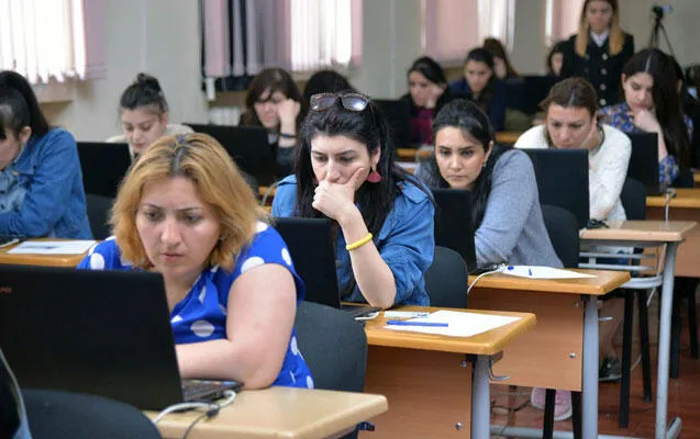 İmtahandan uğurla keçən hakimliyə namizədlərin siyahısı açıqlandı